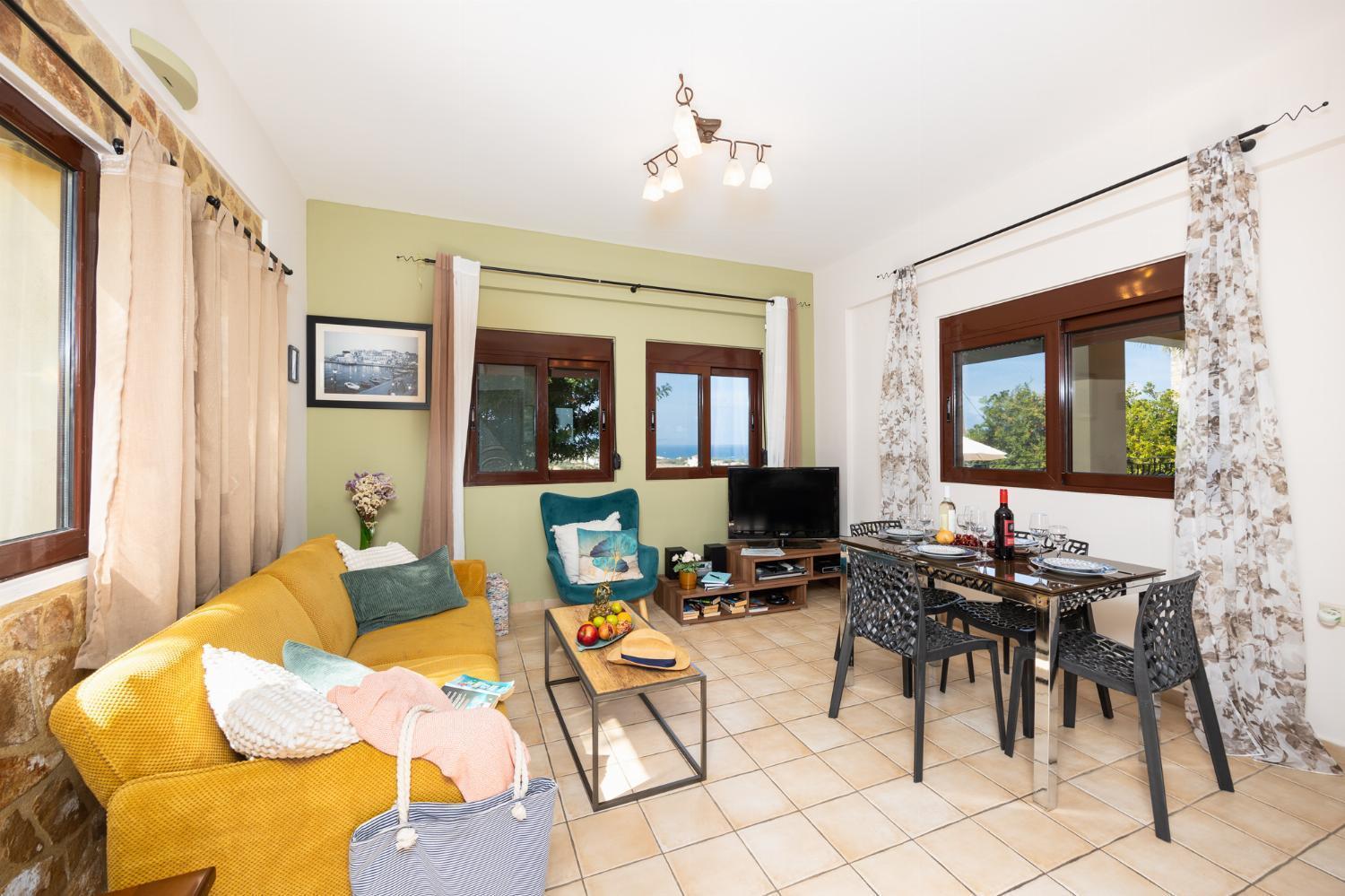 Pasiphae 1 Villa Stalós